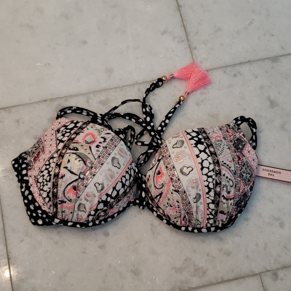 Victoria's secret swim the gorgeous 34D
